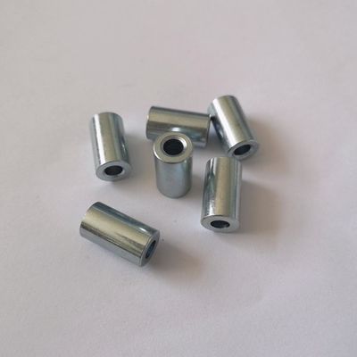 Parti di tornitura e fresatura CNC in acciaio inossidabile personalizzate per applicazioni versatili