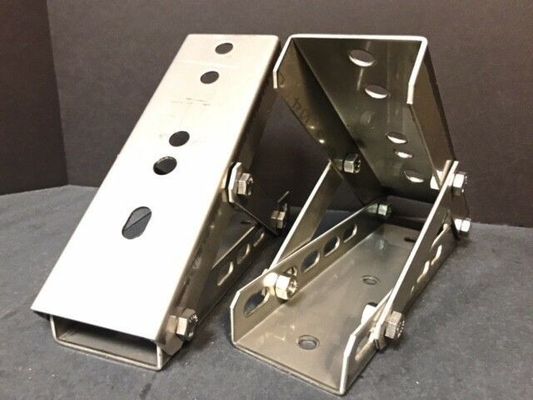 Telaio di tendaggio, scaffale di tetto, gabbia, canale, supporti di montaggio, supporti in acciaio galvanizzato