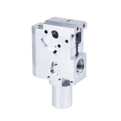 Servizio di lavorazione del metallo di dimensioni personalizzate Cnc Ricambi per macchine con e competitivi