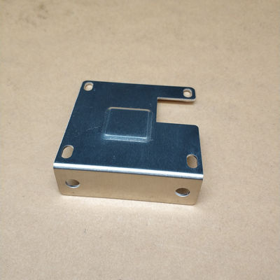 IP65 livello di protezione Custom alluminio saldatura e stampaggio di acciaio parti scatola per competitivo
