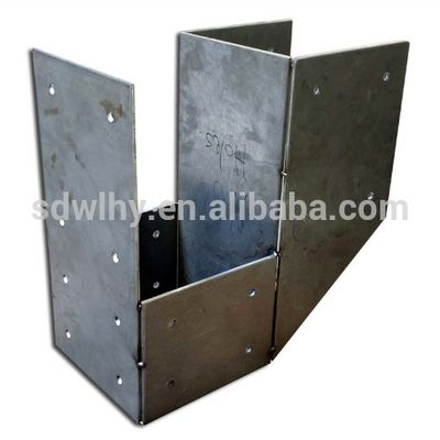 Bracket in metallo personalizzati per travi di legno