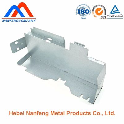 Parti di stampaggio metalliche personalizzate con processo di stampaggio e servizio di rivestimento in polvere