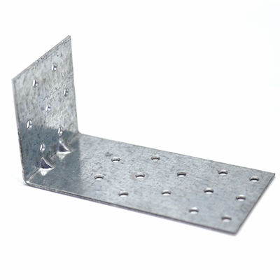 Supporto angolare zincato personalizzato per case in legno resistente e facile da installare