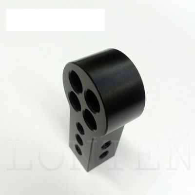 OEM ODM Supporto di ricambi auto in acciaio inossidabile per hardware perforato personalizzato