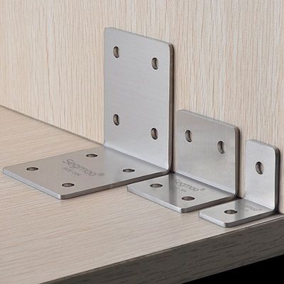 Spessore speciale stampaggio metallo curvatura angolo angolo supporto per travi di legno versatile