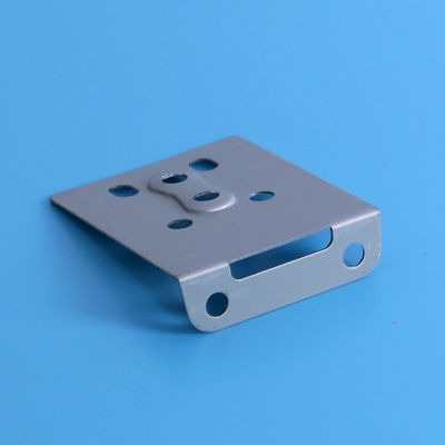 Polvere di rivestimento di superficie per il supporto per il montaggio della parete di angolo per il supporto metallico a colori personalizzato