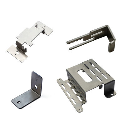 Scaffalatura per armadi galvanizzanti con supporto a bracciale in metallo a forma di L