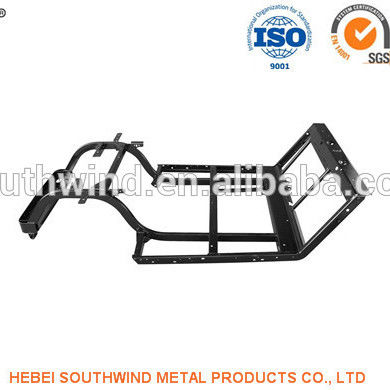Produzione Tecnologia di stampaggio/pressione su misura Inquadrature metalliche di saldatura per auto golf