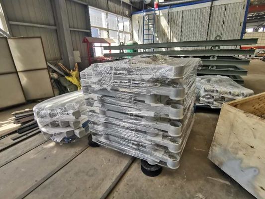 Lavoro di piegatura di lamiere di acciaio inossidabile su misura per la fabbricazione di supporto lucidato