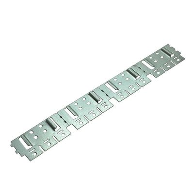 Customized OEM Automotive Car Body Light Acciaio inossidabile Piastre di alluminio Clips Piastre di metallo Pezzi di stampa