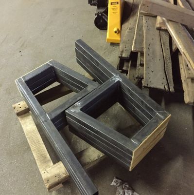 DIY Piedi per mobili a tubo quadrato per caffè Pallato per computer Panchina rustica da lavoro pesante 290g
