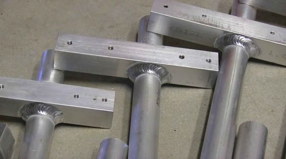Logo personalizzato Tig Laser Saldatura di alluminio di acciaio inossidabile di ferro tubo/tubo parti saldate