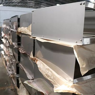 Parti di stampaggio saldate per fabbricazione su misura di lamiere di metallo per fabbricazione OEM/ODM
