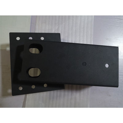 Attrezzature avanzate per OEM Precision Metal Automotive Hardware Stamping Bend Parts