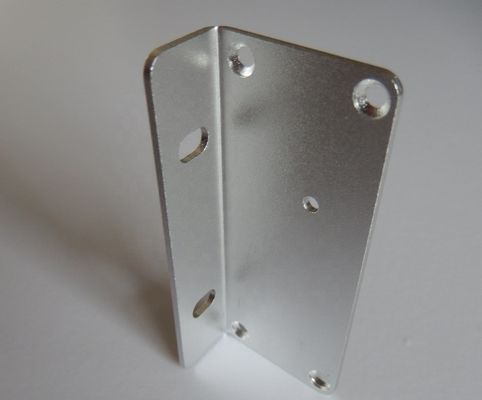 Parti di stampaggio in alluminio di livello industriale con dimensioni e spessore personalizzati da 0,1 mm a 12 mm