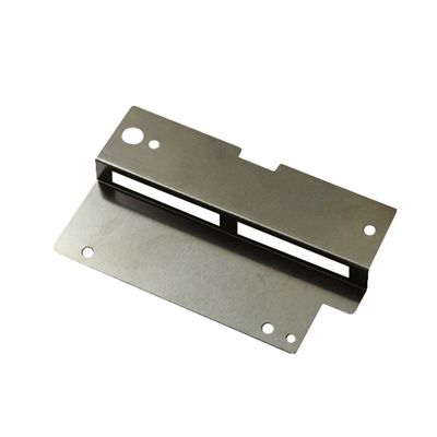 290 g Fabbricazione di parti di perforatura per stampaggio di lamiere di metallo