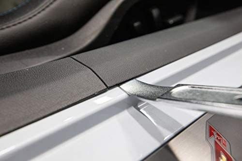 Strumento per la rimozione dei pannelli delle porte e dei rivestimenti