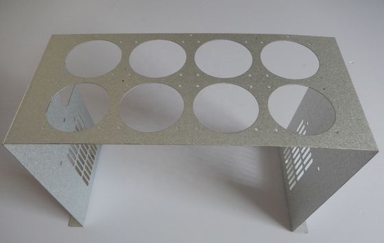 1-3 mm di spessore stampaggio di acciaio inossidabile parti auto a prezzi competitivi