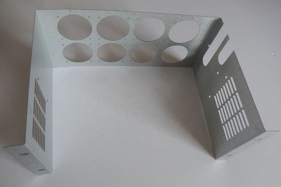 1-3 mm di spessore stampaggio di acciaio inossidabile parti auto a prezzi competitivi