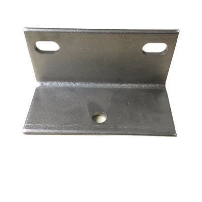 Parti a forma di U in acciaio inossidabile a bracciale triangolare su misura per la fabbricazione di lamiere metalliche