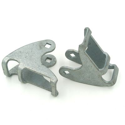 Parti di stampiatura con piccole pinze di supporto personalizzate in acciaio inossidabile o ottone con piegatura
