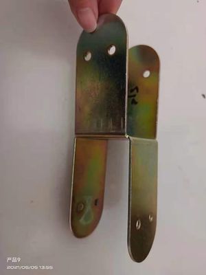 Custom OEM Acciaio al carbonio Connessione in legno di legno con giunzione rivestita di zinco per spessore dello scaffale 0,4--3 mm