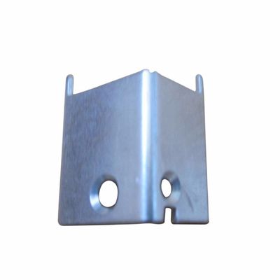 Parti di stampaggio metalliche personalizzate ad alta precisione con saldatura e verniciatura a spruzzo