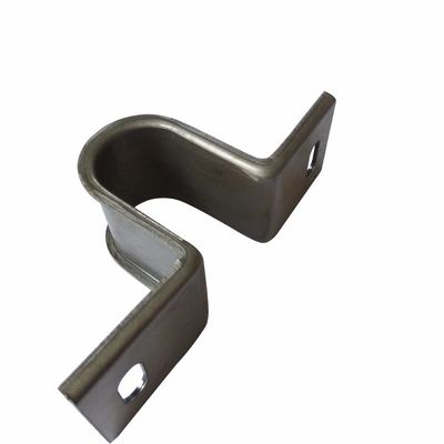 Parti di stampaggio metalliche personalizzate ad alta precisione con saldatura e verniciatura a spruzzo