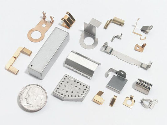 Personalizza la tua infrastruttura con parti di stampaggio metalliche professionali