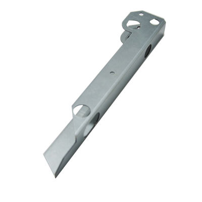 Stampaggio su lamina di metallo su misura Parti di piegatura automobilistica con spessore 0,5 mm-25 mm di alluminio