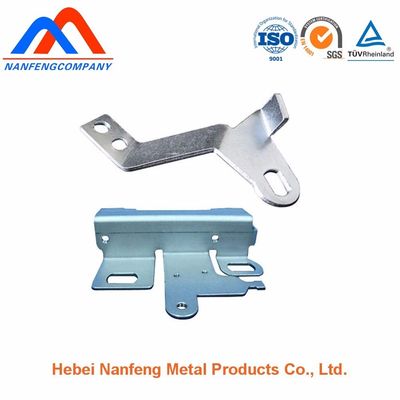 Fabbricazione e piegatura di lamiere di metallo con fori Nanfeng accetta OEM ODM