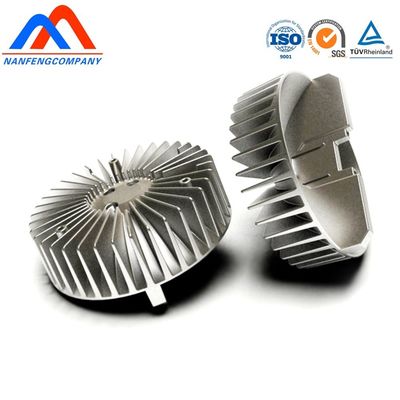 Industria OEM/ODM Customized Metal Die Casting and Forging con tolleranza 0.05mm