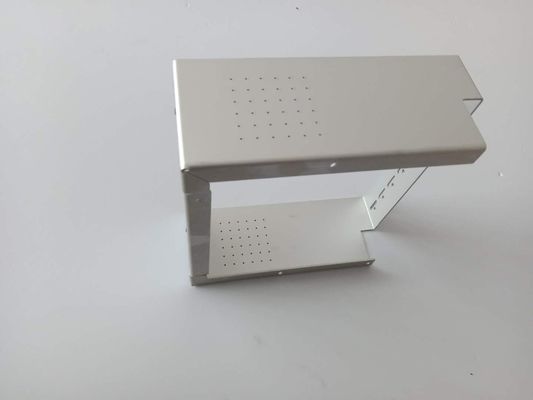 Accessori hardware ad alta resistenza personalizzati con parti di piegatura metalliche rivestite di potenza