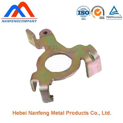 Componenti di stampaggio metallici personalizzati professionali per autoveicoli ricoperti di acciaio naturale