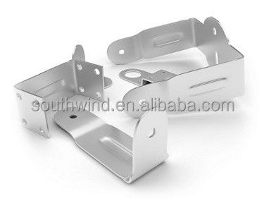 Servizio di taglio laser per piccole parti metalliche