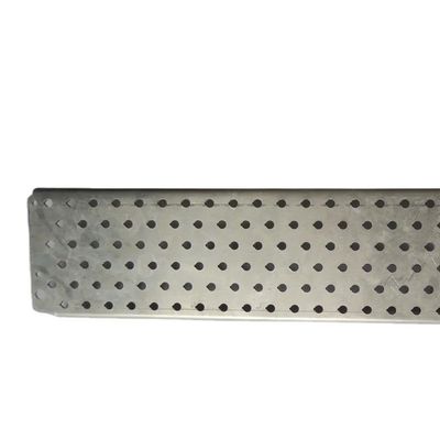 0.5mm-25mm Spessore Piastra perforata di stampaggio in alluminio per applicazioni industriali