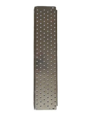 0.5mm-25mm Spessore Piastra perforata di stampaggio in alluminio per applicazioni industriali