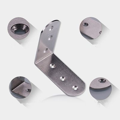Base e supporto in metallo personalizzati, realizzati per la produzione professionale