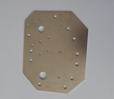 Parti di lamiere metalliche industriali con lucidatura e design personalizzato